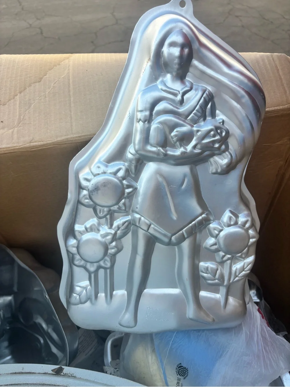 Wilton Silver Decorative Metal Cake and Cookie Mold Set